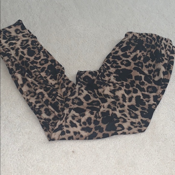 Ardene Pants - Ardene printed leggings